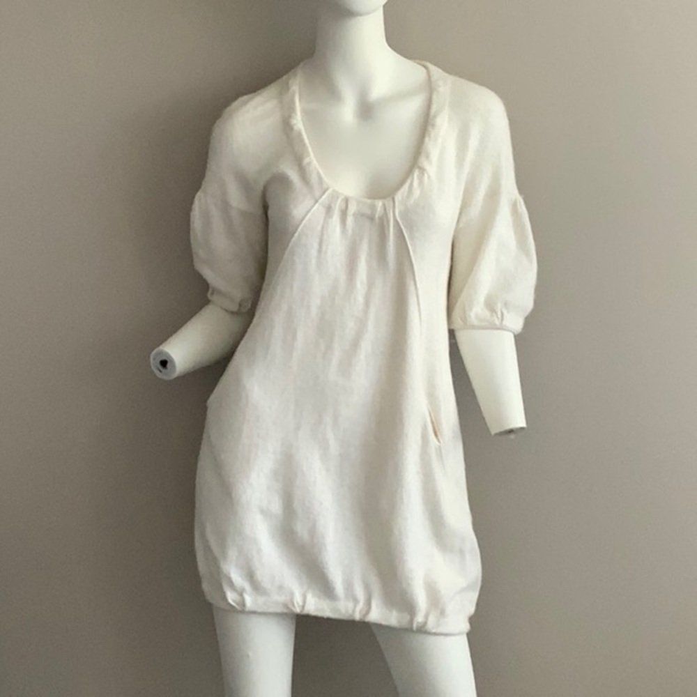 Cream Soft Knitted Mini Dress Size T1 fits Small